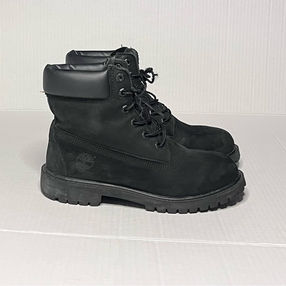 Timberland Classic 6” Premium Boots - Picture 8 of 12